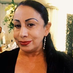 Meet your Posher, Armineh